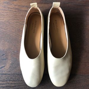 Everlane day gloves in cream; size 7.5